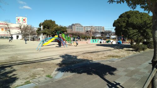 市場池公園と市場池オアシス広場