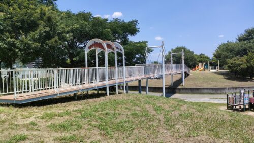水無瀬川緑地公園