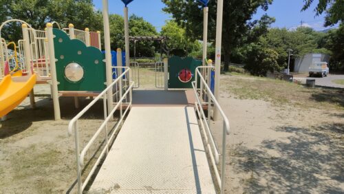 水無瀬川緑地公園