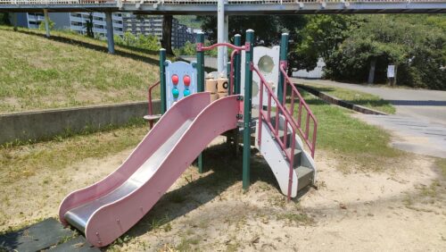 水無瀬川緑地公園